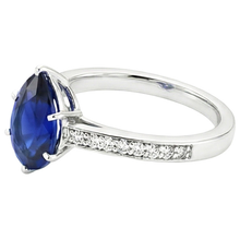 Afbeelding in Gallery-weergave laden, Solitaire met accenten Ring Blue Sapphire 3,50 karaats kanaalinstelling
