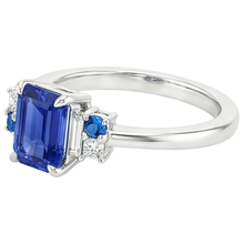 Afbeelding in Gallery-weergave laden, echte round diamant 3karaat ring bovenaanzicht
