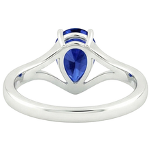 Afbeelding in Gallery-weergave laden, echte pear diamant 2.50karaat ring close-up detail
