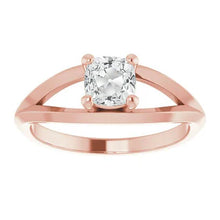 Afbeelding in Gallery-weergave laden, Solitaire Kussen Oude Mijnwerker Echt Diamanten Ring 3 Karaat 4 Prong Split Shank
