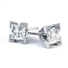 Afbeelding in Gallery-weergave laden, GIA-gecertificeerd Sprankelende Prong Gezet Prinsesslijpsel 3.40 Ct Natuurlijke uit de aarde gewonnen Diamanten Oorknoppen
