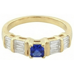 Sri Lanka blauwe saffier 2,51 karaats ring geel goud 14K