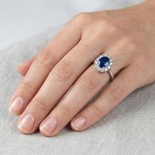 Afbeelding in Gallery-weergave laden, echte round diamant 1.50karaat ring op wit
