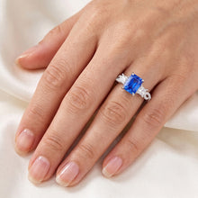 Afbeelding in Gallery-weergave laden, Stralende saffier edelsteen ring 3 stenen gedraaide stijl 3,50 karaat
