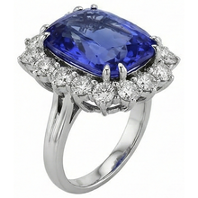Afbeelding in Gallery-weergave laden, echte round tanzaniet 4karaat ring close-up detail
