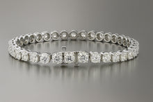 Afbeelding in Gallery-weergave laden, 24 Karaat Natuurlijk uit de a aarde gewonnen Diamanten Tennisarmband
