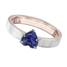 Afbeelding in Gallery-weergave laden, echte heart diamant 1.50karaat ring close-up detail
