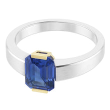 Afbeelding in Gallery-weergave laden, Tweekleurige Solitaire ring 1 karaat blauwe saffier smaragd geslepen gouden sieraden
