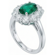 Afbeelding in Gallery-weergave laden, Verlovingsring Ovaal Geslepen Groene Smaragd GIA Met Natuurlijke uit de aarde gewonnen Diamant Witgoud 14K 6.5 Karaat
