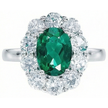 Afbeelding in Gallery-weergave laden, Verlovingsring Ovaal Geslepen Groene Smaragd GIA Met Natuurlijke uit de aarde gewonnen Diamant Witgoud 14K 6.5 Karaat
