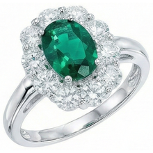 Afbeelding in Gallery-weergave laden, Verlovingsring Ovaal Geslepen Groene Smaragd GIA Met Natuurlijke uit de aarde gewonnen Diamant Witgoud 14K 6.5 Karaat

