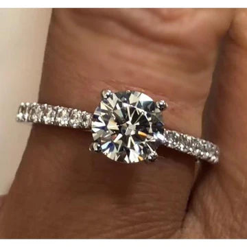 Verlovingsring 2 Karaat Echt Diamant 14K Witgoud Solitaire Met Accenten