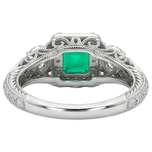 Afbeelding in Gallery-weergave laden, Fijne Smaragd Asscher Slijpvorm Sieraadsteen Ring in Bicolor 14K Goud – achteraanzicht
