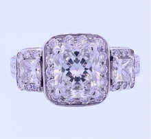 Afbeelding in Gallery-weergave laden, Vintage geïnspireerde 3.50 karaat kussen Natuurlijke echte diamanten ( niet in een laboratorium gekweekt ) jubileum ring
