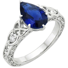Afbeelding in Gallery-weergave laden, Natuurlijke Echte (Niet Labgekweekt) Vintage Stijl Gouden Ring Filigraan Schacht Peer Blauwe Saffier 5.25 Karaat
