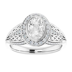 Vintage Stijl Halo Ovale Oude Mijnwerker Natuurlijke uit de aarde gewonnen Diamanten Ring 5.50 Karaat Kastzetting