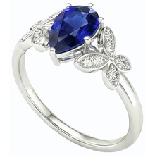 Afbeelding in Gallery-weergave laden, Vlinder Diamanten Verlovingsring Peer Ceylon Sapphire 3 Karaat
