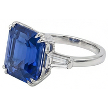 Afbeelding in Gallery-weergave laden, Vrouwen 3 stenen smaragd natuurlijke saffier ring &amp; Natuurlijke echte diamant ( niet in het laboratorium gekweekt )en 4,50 karaat
