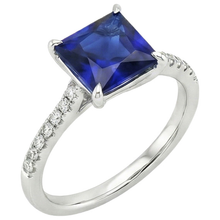 Afbeelding in Gallery-weergave laden, Dames Gouden Princess Blauwe Saffier &amp; Natuurlijke uit de aarde gewonnen Diamanten Verlovingsring 5.50 Karaat
