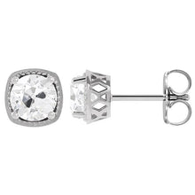 Afbeelding in Gallery-weergave laden, Diamant Antiek Cushion Oorstekers in 14K Witgoud – vooraanzicht
