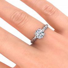Afbeelding in Gallery-weergave laden, Old Mine Slijpvorm Fijne Diamant ring in 14 Karaat Witgoud – hoekaanzicht
