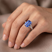 Afbeelding in Gallery-weergave laden, Witgoud Natuurlijke uit de aarde gewonnen Diamant &amp; Smaragdslijpsel Sri Lankaanse Saffier Ring 5.25 Karaat

