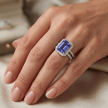 Afbeelding in Gallery-weergave laden, Witgouden Halo Ring smaragd Blauwe Saffier &amp; Diamant 5 Karaat
