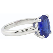Afbeelding in Gallery-weergave laden, Witgouden Solitaire ovale Ceylon Sapphire Ring 1,50 karaat

