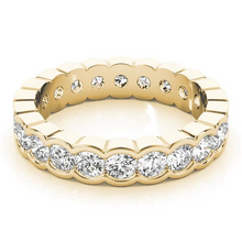 Afbeelding in Gallery-weergave laden, Elegant Eternity Band 3,24 karaat – zijaanzicht
