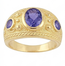 Afbeelding in Gallery-weergave laden, Zigeuner 14K ovale Sri Lanka paarse saffier 3 karaat herenring geelgouden band
