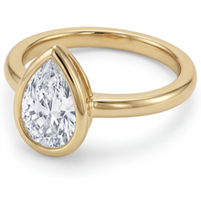 Afbeelding in Gallery-weergave laden, Geraffineerd Solitaire Verlovingsring 1,50 karaat – zijaanzicht
