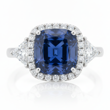 Afbeelding in Gallery-weergave laden, Saffieren verlovingsring 3,5 karaat natuurlijk kussenslijpsel blauw halo platina
