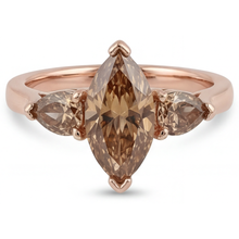 Afbeelding in Gallery-weergave laden, Diamant Drie-Steen Ring – hoofdaanzicht
