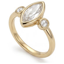 Afbeelding in Gallery-weergave laden, Verblindend Trilogie Ring 2,25 karaat – zijaanzicht
