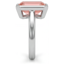 Afbeelding in Gallery-weergave laden, Perzikkleurige saffier 2,5 karaat natuurlijke smaragdgeslepen padparadscha Lunette solitairering 14K Witgoud
