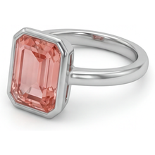 Afbeelding in Gallery-weergave laden, Perzikkleurige saffier 2,5 karaat natuurlijke smaragdgeslepen padparadscha Lunette solitairering 14K Witgoud
