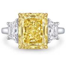 Afbeelding in Gallery-weergave laden, Radiant Fancy Gele Diamant ring in Tweekleurig 14K Goud – hoofdaanzicht
