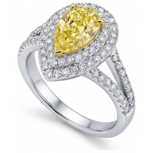 Afbeelding in Gallery-weergave laden, Stijlvol Fancy Gele Diamant Halo Ring 1,50 karaat – hoekaanzicht
