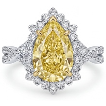 Afbeelding in Gallery-weergave laden, Fancy Gele Diamant Halo Verlovingsring 3-karaat Bicolor 14K Goud – vooraanzicht

