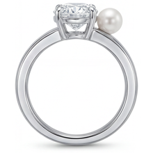 Afbeelding in Gallery-weergave laden, Solitaire Ring 14K Witgoud met Fijne Diamant – hoekaanzicht
