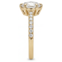 Afbeelding in Gallery-weergave laden, Fijne Diamant Solitaire Verlovingsring 2,25 karaat 14 Karaat Geelgoud – zijaanzicht
