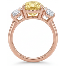 Afbeelding in Gallery-weergave laden, Druppelvormig Gele Kanarie Diamant ring in 14K Rosé Goud – bovenaanzicht

