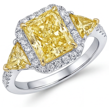 Afbeelding in Gallery-weergave laden, Gele Kanarie Diamant Halo Ring 3,5-karaat Tweekleurig 14K Goud – hoofdaanzicht
