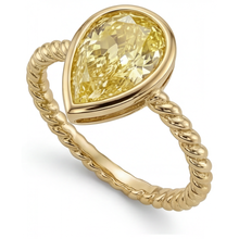 Afbeelding in Gallery-weergave laden, Gele Kanarie Diamant Statement Ring 2,25-karaat 14K Geelgoud – zijaanzicht
