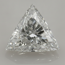 Afbeelding in Gallery-weergave laden, Echte F VS1 4 Karaat Trillion Geslepen Natuurlijke Losse Diamant uit de aarde gewonnen
