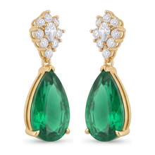 Afbeelding in Gallery-weergave laden, Groene smaragd oorbellen 5 karaat labgekweekt peer marquise cluster brisuresluiting 14k geelgoud

