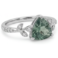 Afbeelding in Gallery-weergave laden, Edelsteen Ring 14 Karaat Witgoud met Green Prasiolite – hoekaanzicht
