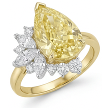 Afbeelding in Gallery-weergave laden, Druppelvormig Kanariegele Diamant ring in Bicolor 14K Goud – hoekaanzicht

