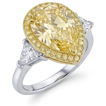 Afbeelding in Gallery-weergave laden, Kanariegele Diamant Statement Ring 4,75 karaat 14 Karaat Tweekleurig Goud – profielaanzicht
