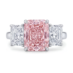 Labgekweekte roze diamanten ring 5,2 karaat radiant geslepen